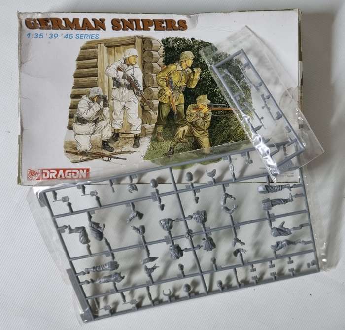 Dragon Models Ltd. German Snipers