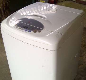 LG Fuzzy Logic 9kg Fully Automatic Washing Machine