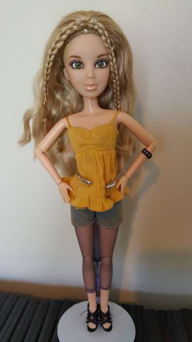 Liv Doll
