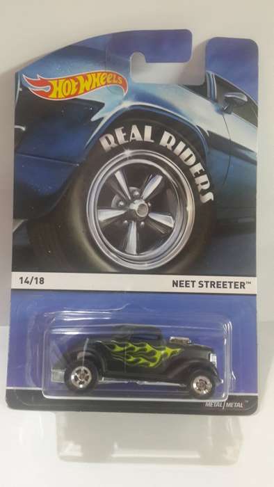 HOT WHEELS NEET STREETER