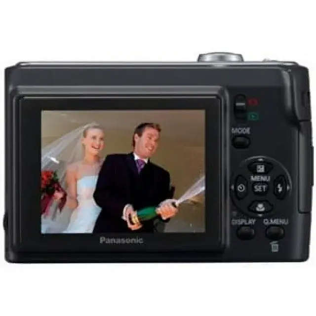 Panasonic Lumix DMC-LS80 8.1 Megapixel Compact Camera