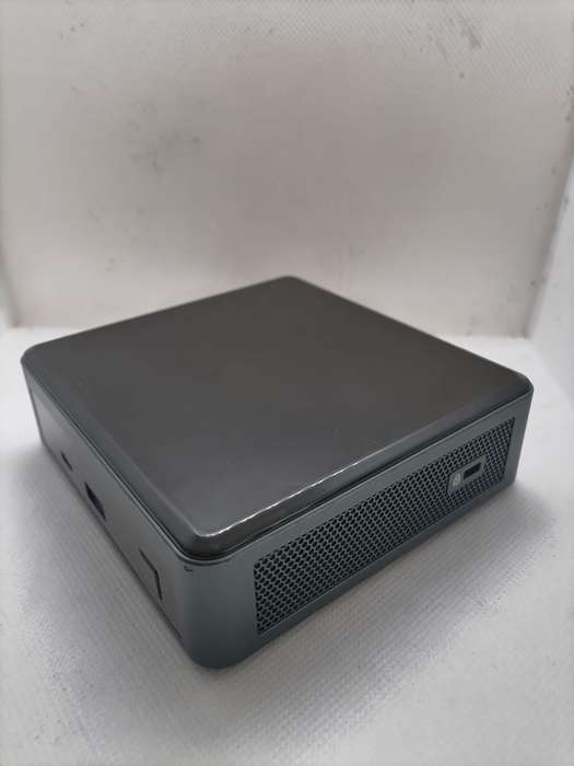 Intel NUC10FNK (Intel i5, 250GB SSD & 8GB RAM) 10th Gen