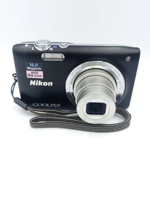 Nikon Coolpix S2700 Compact Digital Camera