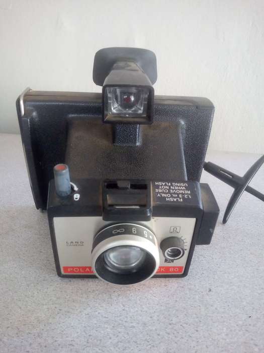 Polaroid Colorpack 80 Camera