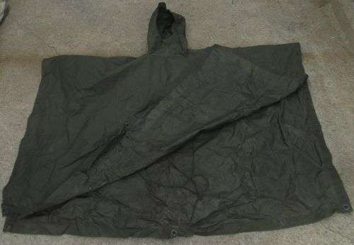 ANGOLAN PONCHO/GROUND SHEET