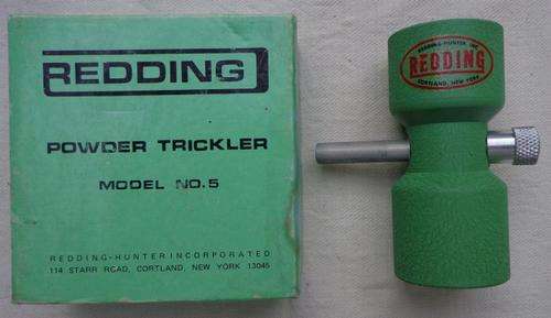 POWDER TRICKLER