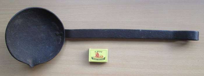 VINTAGE LEAD BULLET SMELTING LADLE