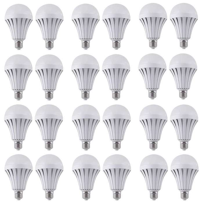 BULK SALE: 50x LED Light Bulbs 5W LED 12V E27. These are 12Volts products. Collections Are Allowed.