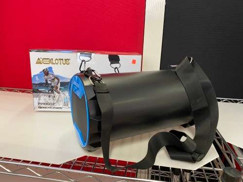 (DEMO UNIT)  Pipe Speaker w/Strap and Includes X1 Wired Mic (12W Output)