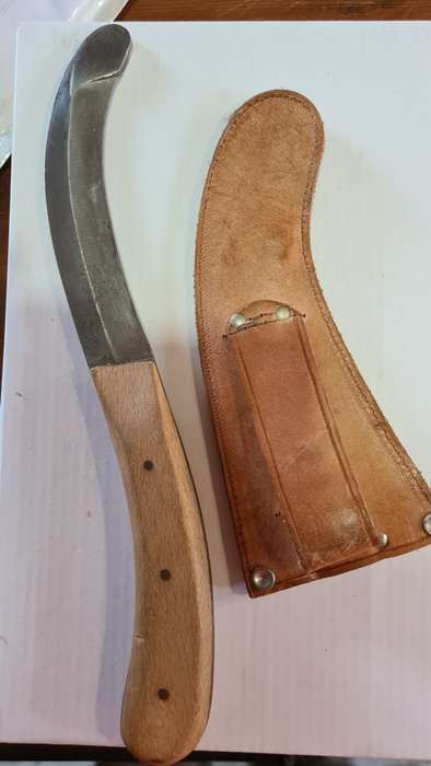 WW2 Wilson Sheffield RAF parachute release knife. A real piece of history in great condition!