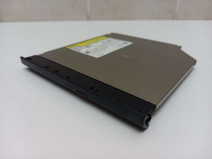 Laptop DVD Writer | Model: UJ8E2Q