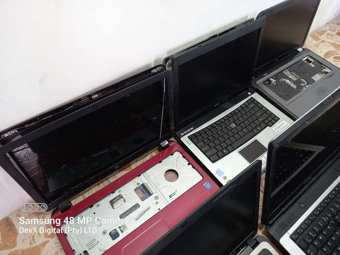 Laptop Fire Sale! Bundle Of 8 x Laptops For Last Feb Clearance | Massive Deal For Parts & Sapres!