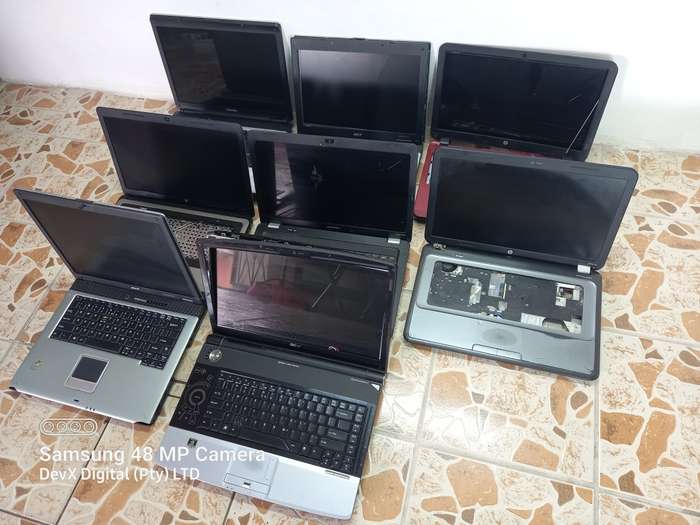 Laptop Fire Sale! Bundle Of 8 x Laptops For Last Feb Clearance | Massive Deal For Parts & Sapres!