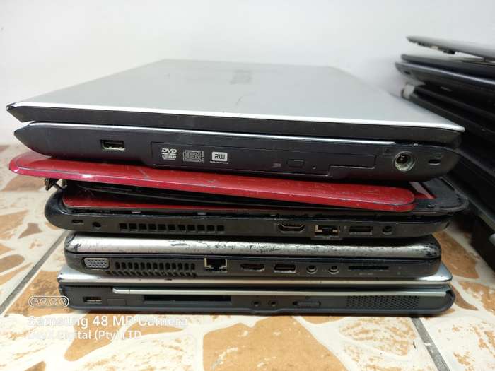 Laptop Fire Sale! Bundle Of 8 x Laptops For Last Feb Clearance | Massive Deal For Parts & Sapres!