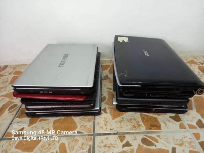 Laptop Fire Sale! Bundle Of 8 x Laptops For Last Feb Clearance | Massive Deal For Parts & Sapres!