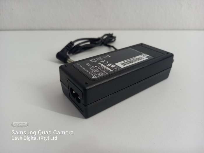 12V Delta Charger For Laptops, Routers, Media Players + More - 12V/2.5A/30W - Brand New