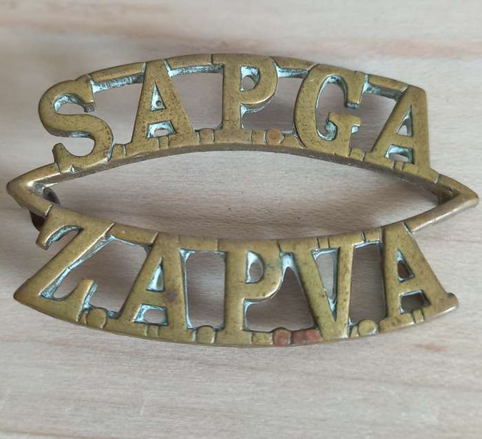 WW1 -South Africa Permanent Garrison Artillery Shoulder title. 1 lug