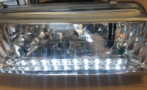 TOYOTA COROLLA 1988-1992 HEADLIGHT SET WITH LED - WHITE WITH E MARK