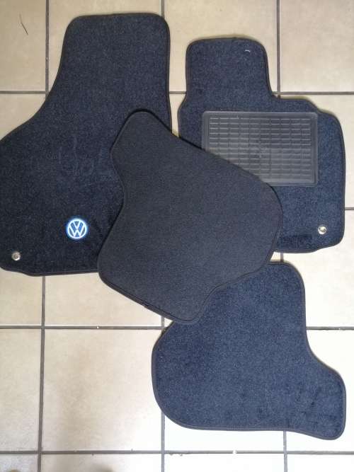 VW Golf Mk5  Mat - 4 Piece