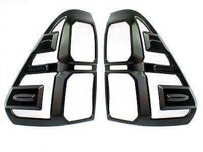 Toyota Hilux gd6 / Hilux Revo 2016 - 2019 Tail Light Trim Set