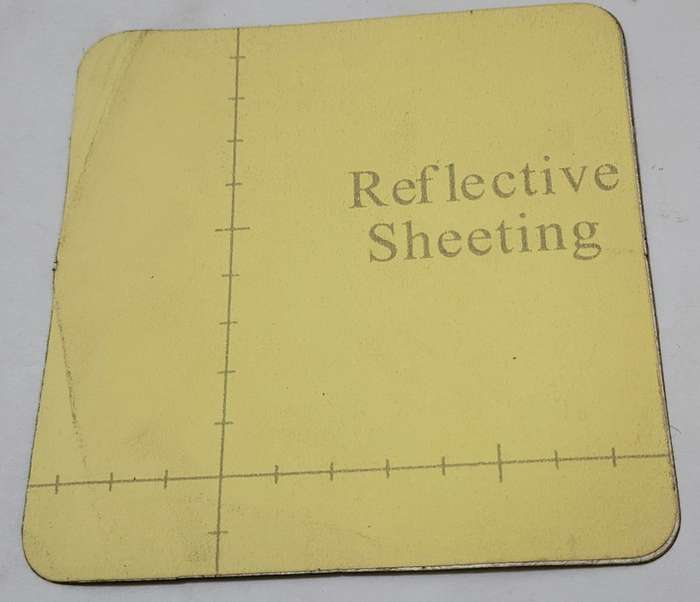 Caution Reflective Label: Reflective Sheeting, Adhesive Sign Mounting