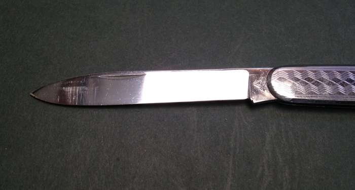 Stainless steel Triangolo pocket knife