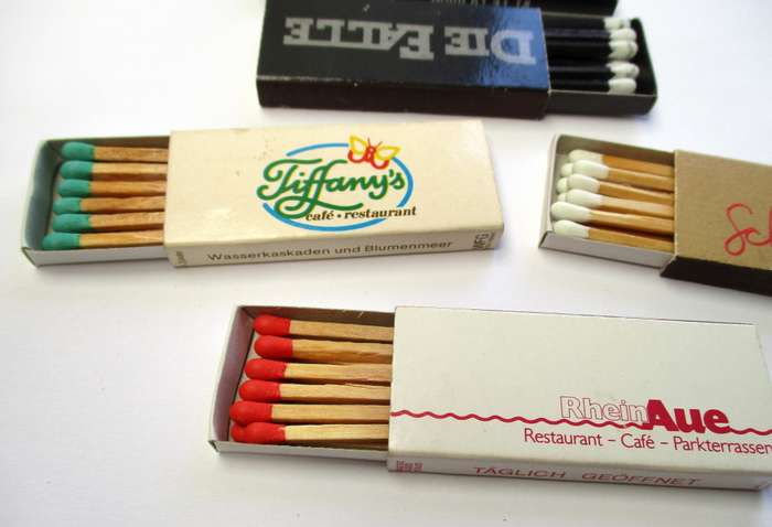 Lot of vintage Match Boxes - Bonn / Berlin etc.
