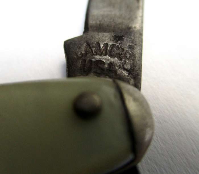 Vintage miniature USA CAMCO folding knife / fob knife / key chain knife