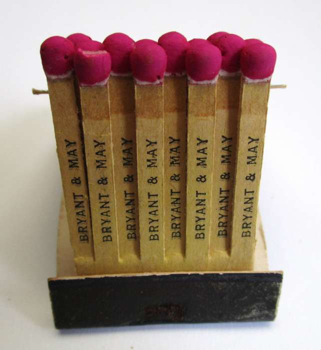 Vintage Matchbook / matches -- Royal Naval College, Greenwich, England.