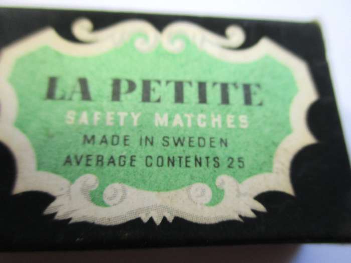 Vintage `La Petite` Matches, made in Sweden