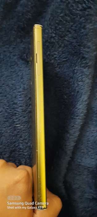 Sony XA2 Ultra