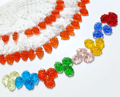 GRAPE Glass Beads ***LEMON YELLOW*** (sold separately)