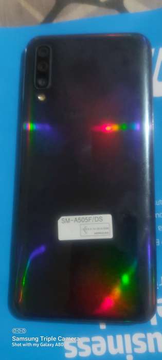 Samsung Galaxy A50, 128gb, 4gb, 25mp, Dual Sim, in Superb Condition
