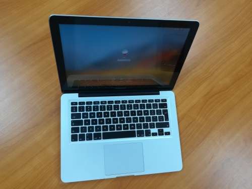 MACBOOK PRO 13" CORE I5 4GB RAM 500GB HDD GREAT CONDITION!!!