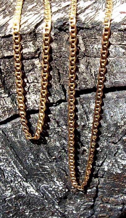 Absolutely Stunning Matching Chain And Bracelet of solid 9ct Gold
