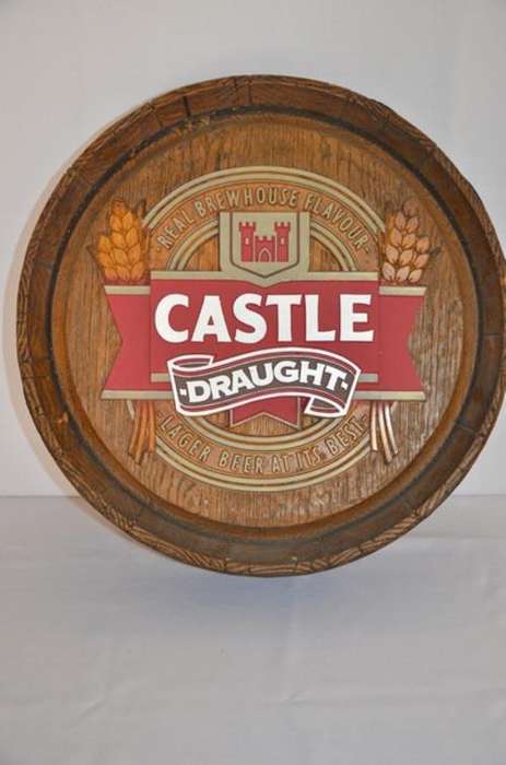 CASTLE DRAUGHTLARGE  BARREL END BAR SIGN. WOW!!!