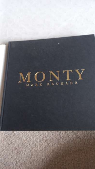 MANY SPORTS SIGNED BOOKS ON AUCTION-THIS IS ANOTHER SIGNED BY PERCY MONTGOMERY