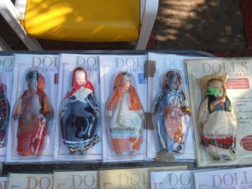 Large collection porcelain Dolls of the World collection, No 1-39, traditional dresses