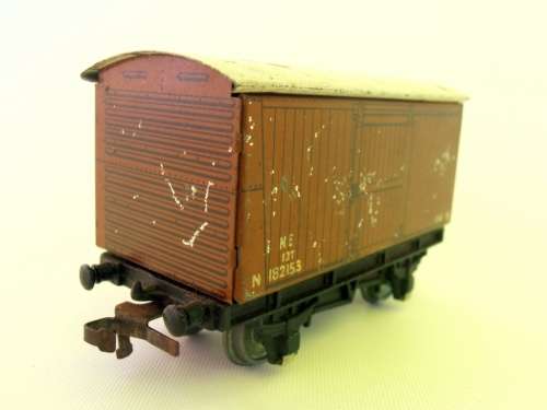Vintage metal Hornby Meccano wagon, OO scale, runs on HO tracks, shipping will only be charged once!