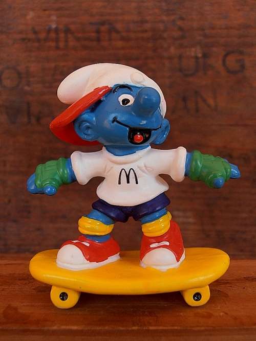 Mc Donald's Skateboarder Smurf , Vintage Smurfs figure, Shipping will only be charged once!