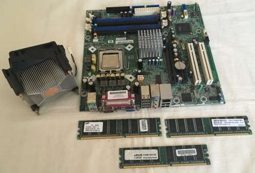 HP Intel Socket 775 Motherboard Plus 2,93GHZ Pentium 4 Processor & 1GB Ram Modules Bargain!