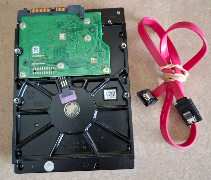 Seagate Barracuda 250GB Desktop Hard Drive Including Free Sata Cable