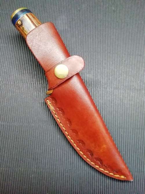 HANDMADE DAMASCUS STEEL HUNTING KNIFE !!!