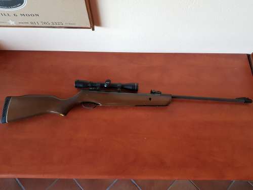 VINTAGE GAMO 2 AIR RIFLE .177 CAL WITH WALTHER 4X32 SCOPE