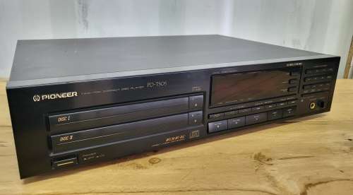 Pioneer Twin Tray CD Player PD-T505- Working great