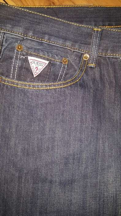 GUESS Rebel Regular Fit - Mens Jeans - W36L32 - Brand New