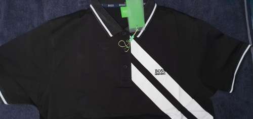 Hugo Boss Slim Fit - Medium - Brand new - with tags (Black)