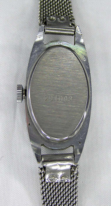 Rare - 1970`s Russian Chaika 17 Jewels Ladies`s Mechanical Watch