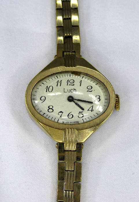Rare - 1970`s Gold Tone Russian Luch Ladies`s Mechanical Watch