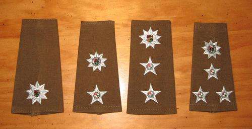 SOUTH AFRICAN NATIONAL DEFENCE FORCE rank insignia (Army) - cloth epaulettes - Major to Brigadier